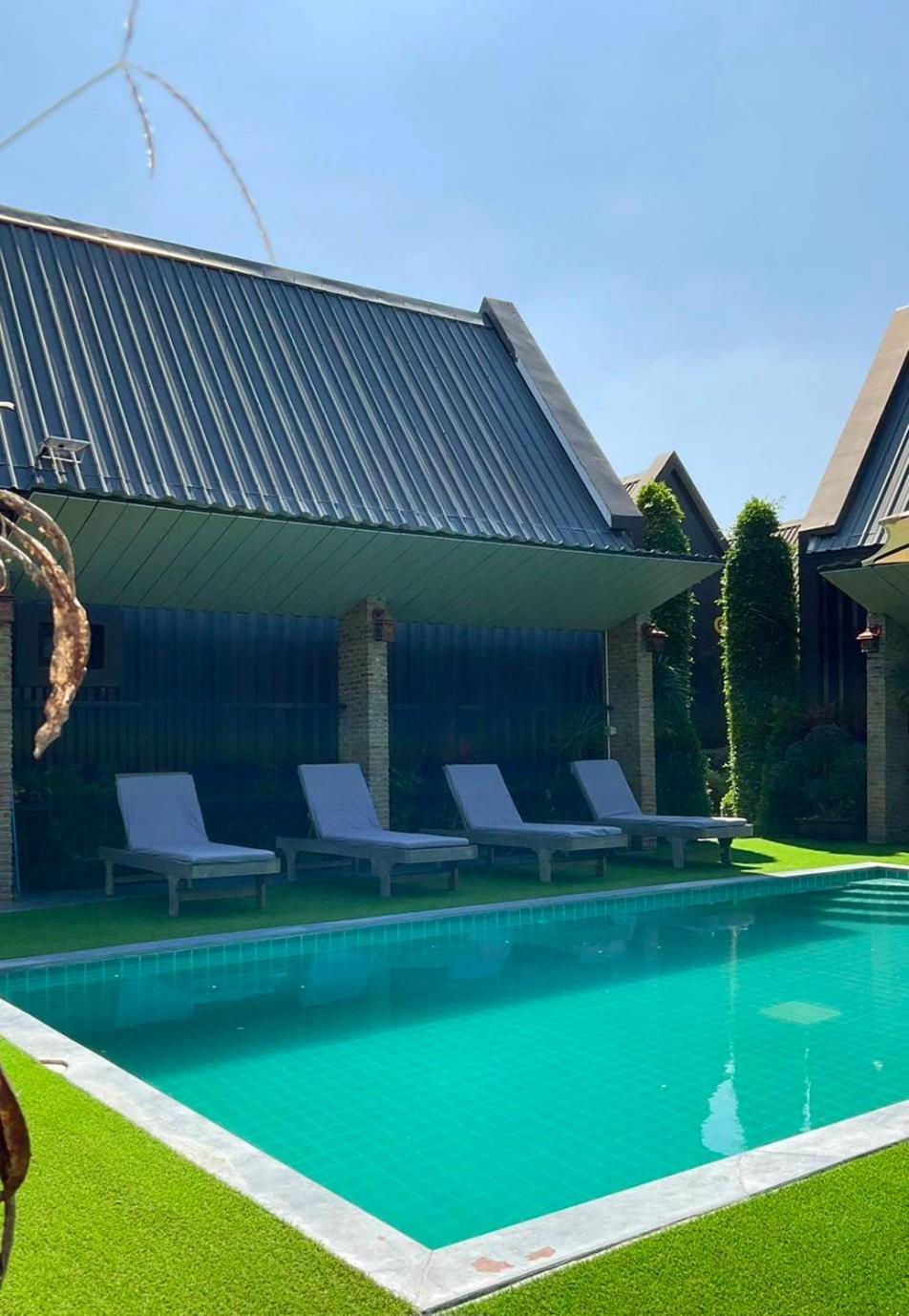 Sawasdee​ Buriram​ Resort Buri Ram Exterior foto