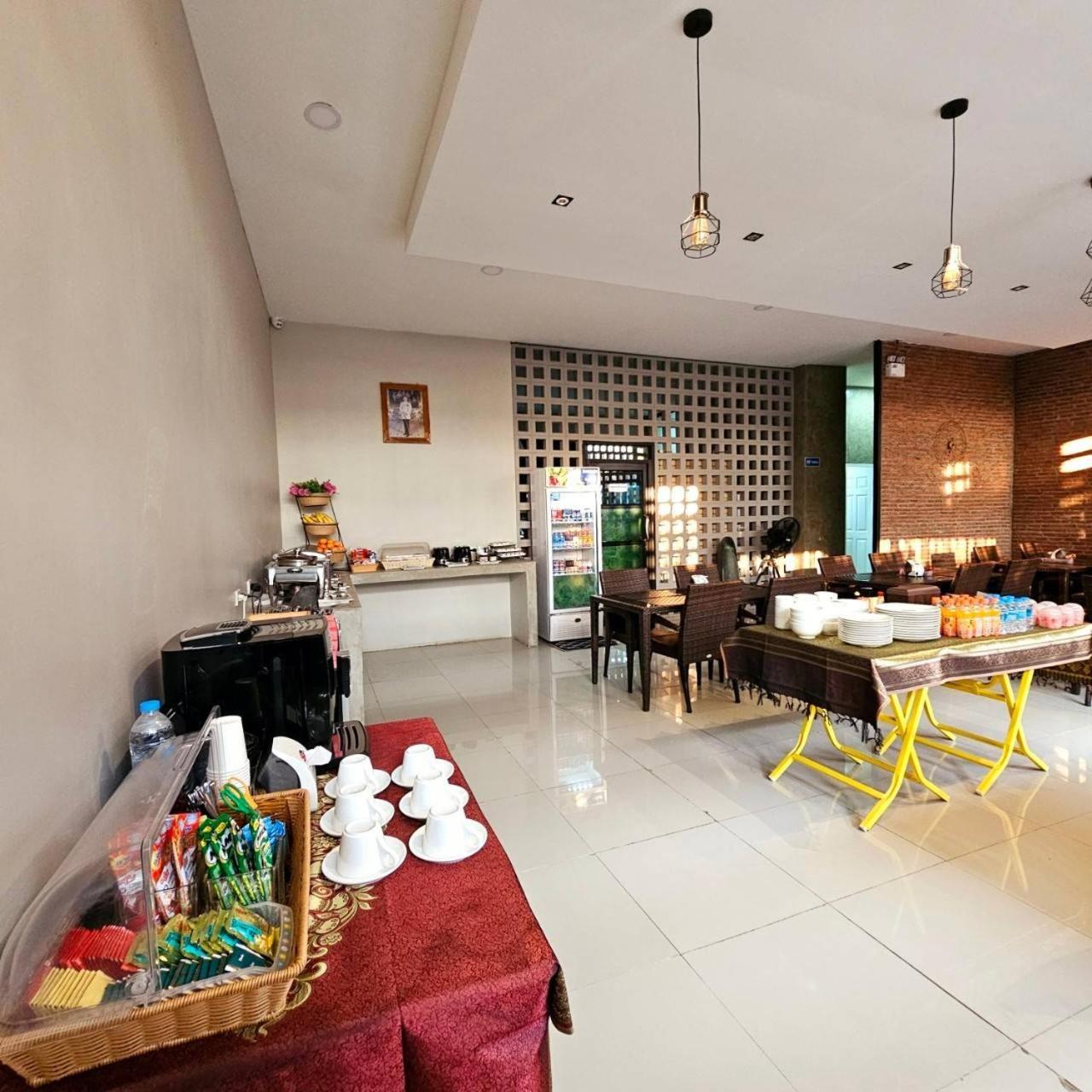 Sawasdee​ Buriram​ Resort Buri Ram Exterior foto