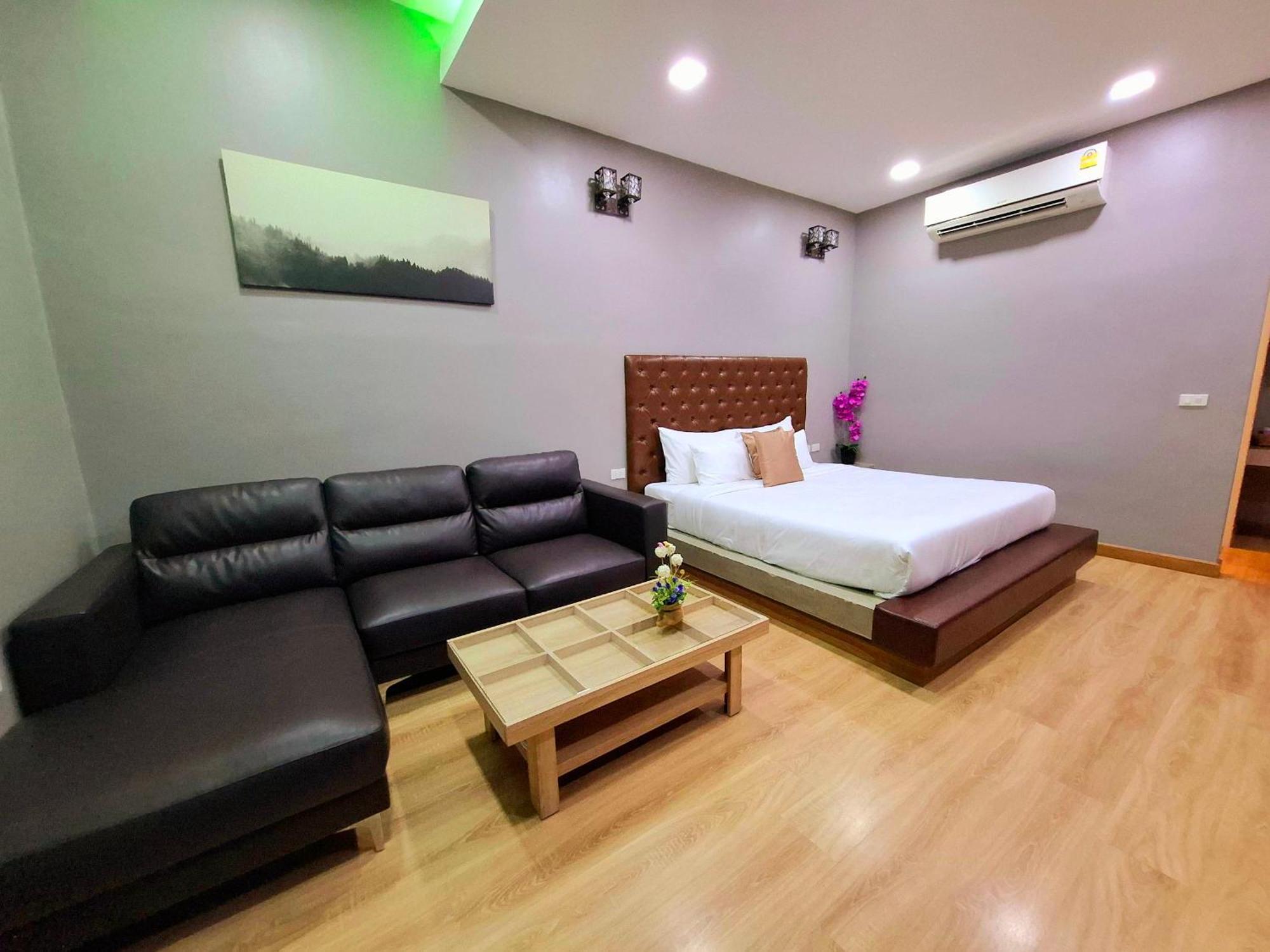 Sawasdee​ Buriram​ Resort Buri Ram Quarto foto